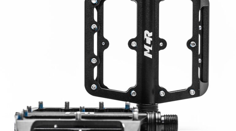 MASSIVE PINS INTERCAMBIABLES